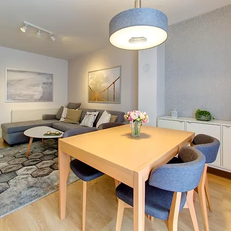 Brand New Selma * Mostar